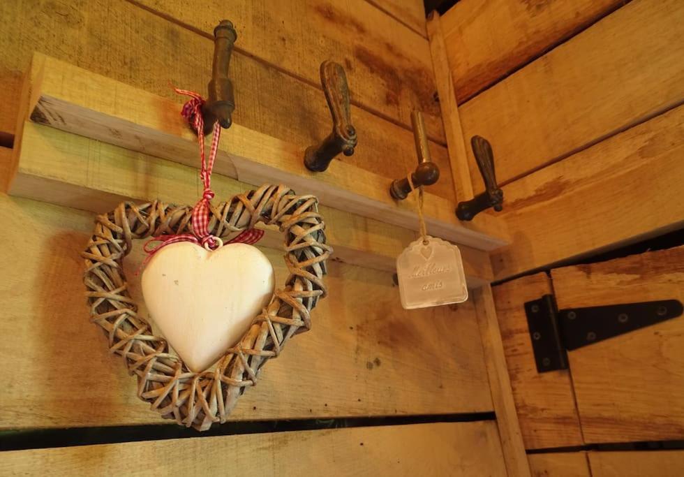 La Cabane Du Cerf Et Son Sauna Attre Exterior foto
